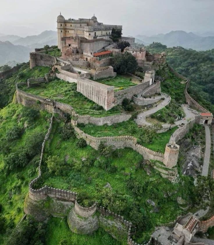 Kumbhalgarh & Ranakpur Day Tour